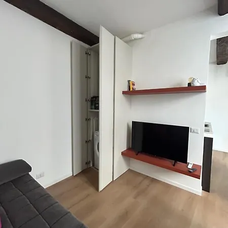 La Casa In Carteria Модена