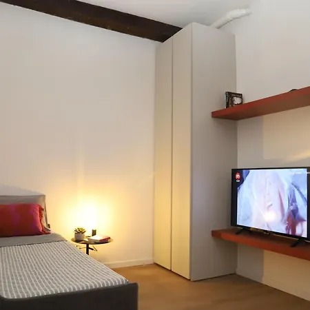 La Casa In Carteria Модена